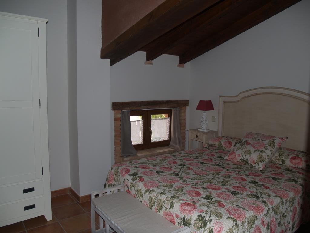 Tierzo Casa Rural El Cuartel מראה חיצוני תמונה
