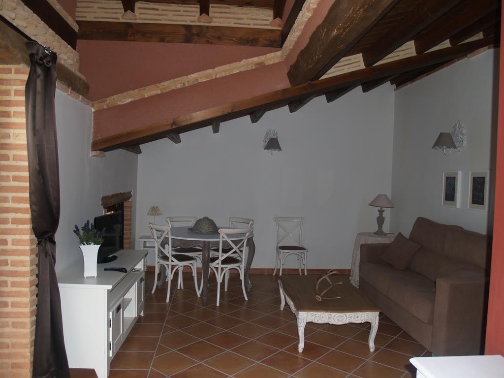 Tierzo Casa Rural El Cuartel מראה חיצוני תמונה